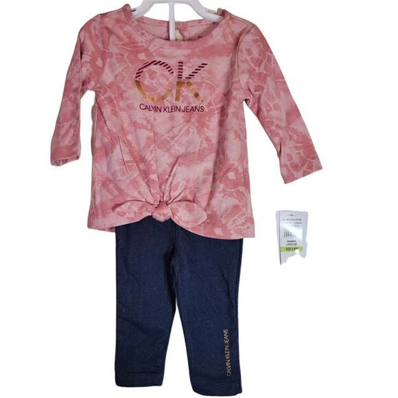 Calvin Klein Jeans Girls Newborn 2 Piece Set (Size 3/6M) - Picture 1 of 10